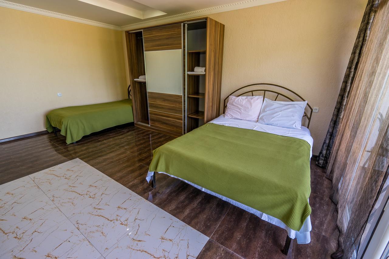 Aniva The Hotel Батуми Экстерьер фото