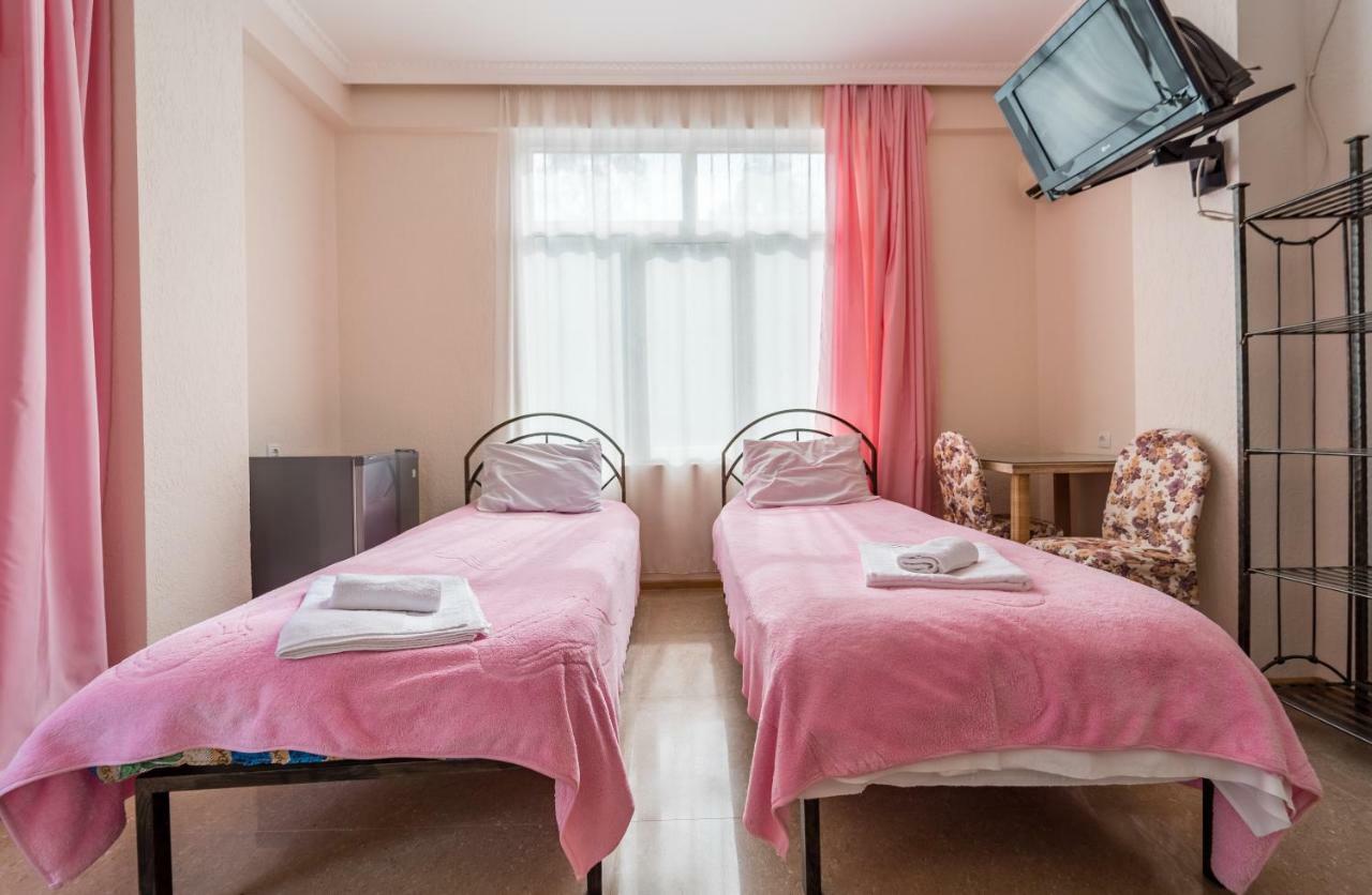 Aniva The Hotel Батуми Экстерьер фото